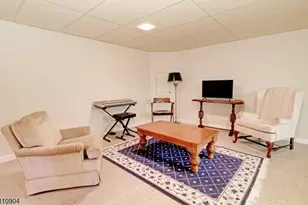 81 Huron Dr, Chatham Township, NJ 07928 - Photo 21