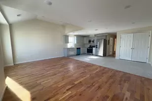 487 S 18th St 2nd Fl, Newark, NJ 07103 - Photo 3