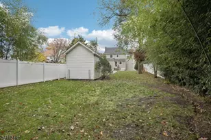 875 Salem Rd, Union Township, NJ 07083 - Photo 41