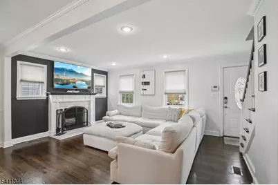 875 Salem Rd, Union Township, NJ 07083 - Photo 7