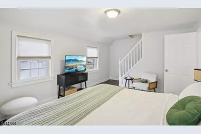 875 Salem Rd, Union Township, NJ 07083 - Photo 23