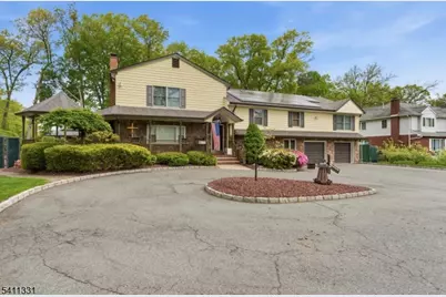 328 Hillside Ave, Livingston, NJ 07039 - Photo 33