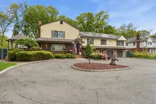 328 Hillside Ave, Livingston, NJ 07039 - Photo 33
