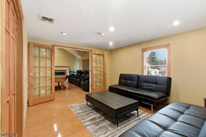 328 Hillside Ave, Livingston, NJ 07039 - Photo 19