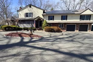 328 Hillside Ave, Livingston, NJ 07039 - Photo 37