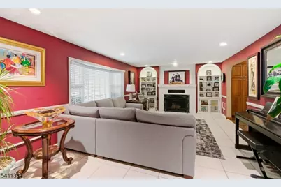 328 Hillside Ave, Livingston, NJ 07039 - Photo 13