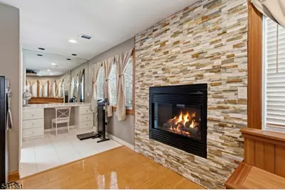 328 Hillside Ave, Livingston, NJ 07039 - Photo 23