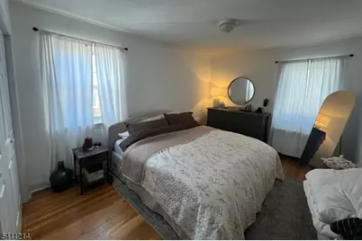 1470 W Terrace Cir, Teaneck Township, NJ 07666 - Photo 9