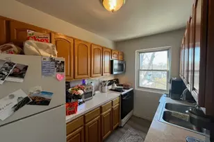 1480 W Terrace Circle, Teaneck Township, NJ 07666 - Photo 11