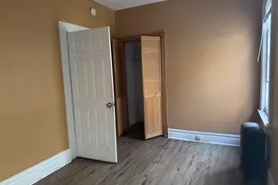 35 Oak Ave, Irvington, NJ 07111 - Photo 3