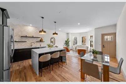 221 Clerk St, Jersey City, NJ 07305 - Photo 15