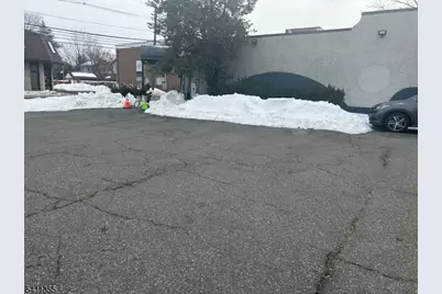 260 South Washington Avenue, Bergenfield, NJ 07621 - Photo 27