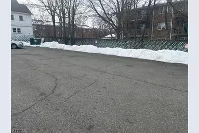 260 South Washington Avenue, Bergenfield, NJ 07621 - Photo 25