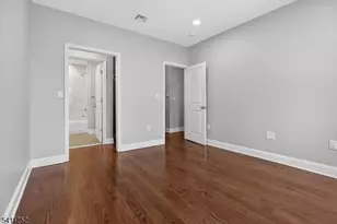 579 S 12th St, Newark, NJ 07103 - Photo 5
