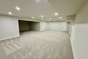 61 Willow Ln, Parsippany, NJ 07054 - Photo 23