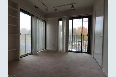 130B Birchfield Ct #B, Mount Laurel, NJ 08054 - Photo 5