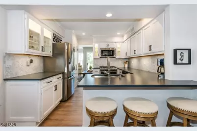 80 N Edgewood Rd, Bedminster Township, NJ 07921 - Photo 1