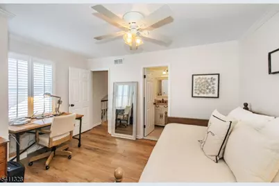 80 N Edgewood Rd, Bedminster Township, NJ 07921 - Photo 19