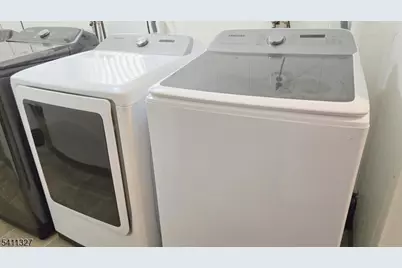 388 Garibaldi Ave, Lodi, NJ 07644 - Photo 19