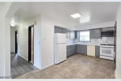 388 Garibaldi Ave, Lodi, NJ 07644 - Photo 5