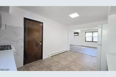 388 Garibaldi Ave, Lodi, NJ 07644 - Photo 7