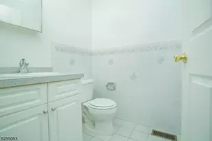 572 Old Dover Rd, Parsippany, NJ 07950 - Photo 7