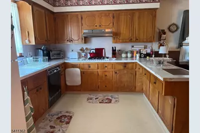 2 Park Dr North, West Orange Township, NJ 07052 - Photo 7