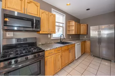 189 Washington St #1, Bloomfield, NJ 07003 - Photo 13