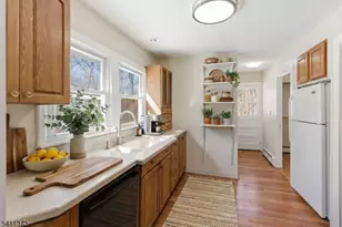 34 Isabelle Ave, Hopatcong, NJ 07821 - Photo 19