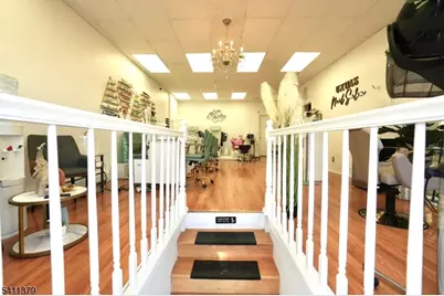 219 Dayton Ave, Clifton, NJ 07011 - Photo 7