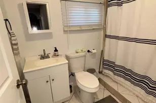 23 Oak St, Paterson, NJ 07501 - Photo 9