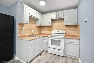 51 Demarest St, Newark, NJ 07112 - Photo 3