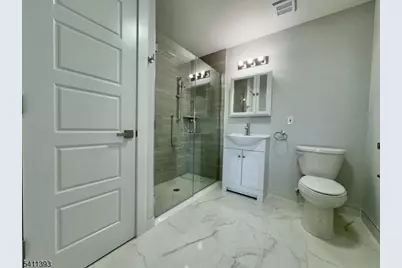 62 Westfield Ave #101, Clark Township, NJ 07066 - Photo 9