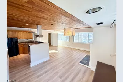 5 Glen Ter, Montville Township, NJ 07045 - Photo 3