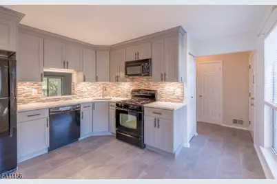 1101 Doolittle Dr, Bridgewater, NJ 08807 - Photo 5