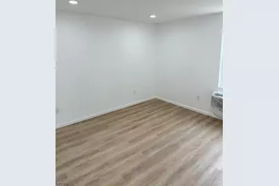 106 Mill St, Paterson, NJ 07501 - Photo 9