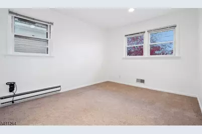 14 Mellon Ave, West Orange Township, NJ 07052 - Photo 9