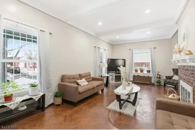 44 N 10th St, Newark, NJ 07107 - Photo 5