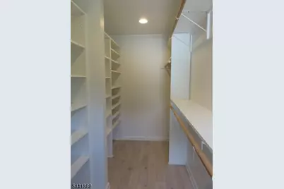 27 Montville Ave, Montville Township, NJ 07045 - Photo 11