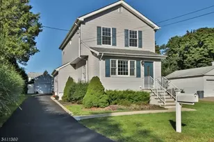 27 Montville Ave, Montville Township, NJ 07045 - Photo 3