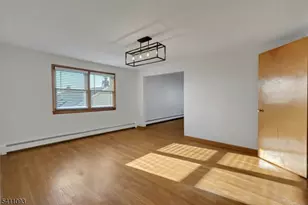 911 Cedar St, Boonton Town, NJ 07005 - Photo 3