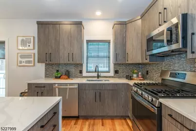 360 Orange Rd #4, Montclair, NJ 07042 - Photo 9