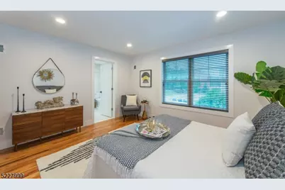 360 Orange Rd #4, Montclair, NJ 07042 - Photo 19