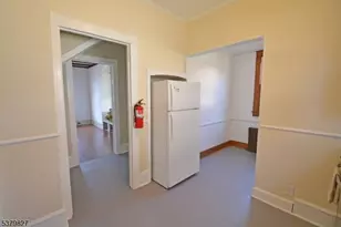 99 N Middaugh St, Somerville, NJ 08876 - Photo 11