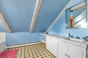 18 Wyckoff Pl, Franklin Township, NJ 08823 - Photo 35