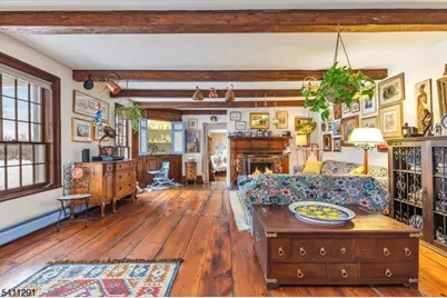 18 Wyckoff Pl, Franklin Township, NJ 08823 - Photo 5