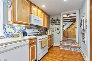 18 Wyckoff Pl, Franklin Township, NJ 08823 - Photo 11