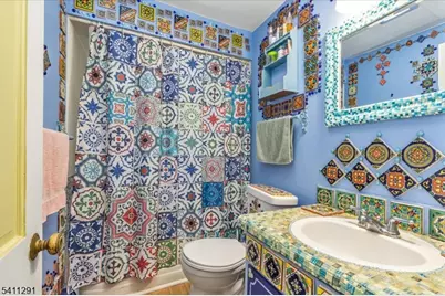 18 Wyckoff Pl, Franklin Township, NJ 08823 - Photo 23