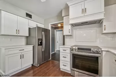 64 Old Coach Rd, Bernards Township, NJ 07920 - Photo 11