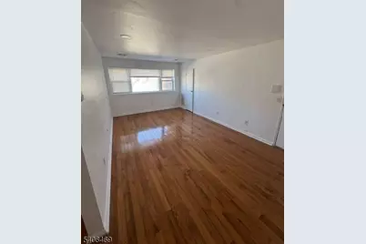 1007 Unicorn Way #2, Clifton, NJ 07011 - Photo 9
